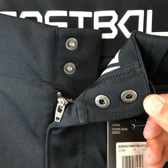 New Under Armour Women's UA Utility Softball Pants cropped M - Picture 8 of 12